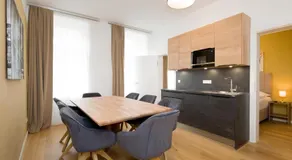 Vienna Stay Apartments or Rooms 1050 - Image 3
