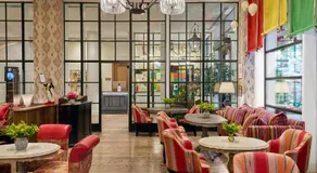 The Whitby Hotel - Image 4
