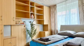 Stylish Apartment Near Airport & Train Station - Image 2