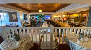 The Lanterns Hotel - Image 4