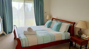 Spectacular Gold Coast Skyline Views - Image 2