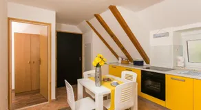 Iva Apartments - Image 2