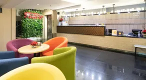 Solace Hotel - Image 4