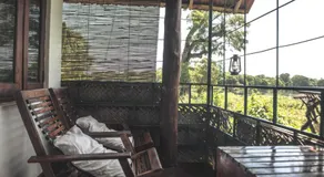 Lake Cabin - Image 2