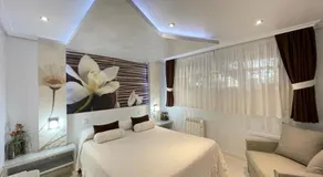 El Jardin - Image 2