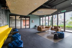 Neu Suites Residence, Embassy Row - Image 5
