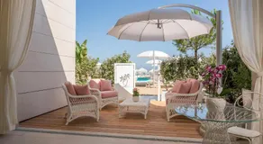 Riviera Resort Hotel - Image 5