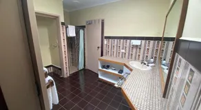 Lakeside 2 Bedroom Villa - Image 5
