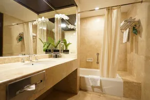 Grand Diamond Hotel Yogyakarta - Formerly Grand Quallity Hotel - Image 1