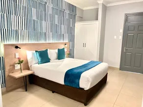 Bayside Self Catering and Hotel 14 Monty Naicker Pinestreet Durban - Image 2