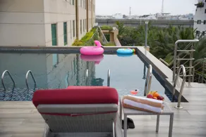 Radisson RED Indore - Image 4