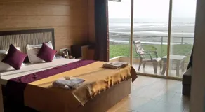 Whistling Waves Beach Resort - Image 2