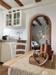 Charming Cottage w/Scenic Views, Garden & Fire Pit - Image 3