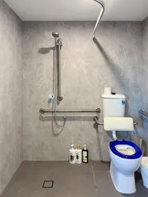 Granville Studio Ensuite toilet and kitchen - Image 5