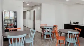 Kenza Plage Hostel - Image 5