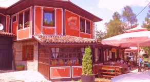 Chuchura Family Hotel - Image 5