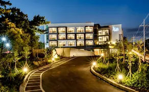 JnB Hotel - Image 2