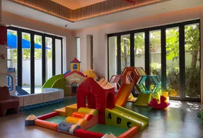 Seyora Designer Audio-Visual Boutique Hotel (Jiangmen Heshan Zhishan Town Branch) - Image 5