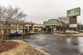 NORTHEAST GARDEN INN. - Image 3