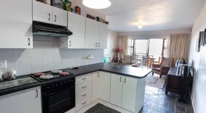 2 Bedroom Holiday Flat in Dana Bay - Image 5