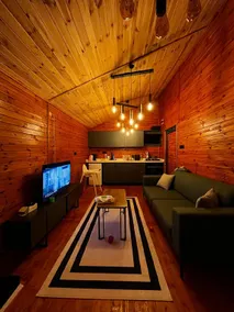 Hills Wooden House - Image 5