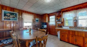 Beach Bungalow - Image 5