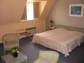 St-Janshof Hotel - Image 5
