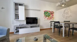 Spacious, Central Apt, sleeps 5 - Image 2