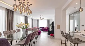 Palace Residence - Image 3