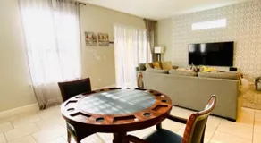 COMMUNAUTÉ GATED RESORT, SALLE DE JEUX, BBQ, WIFI GRATUIT, 2 MAÎTRES SUITES !!! - Image 5