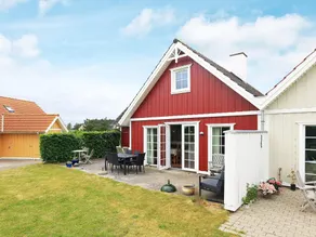 8 person holiday home in Brenderup Fyn-By Traum - Image 4