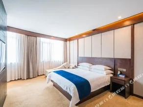 Phoenix International Hotel - Image 2