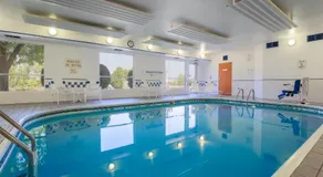 Best Western Plus Paper Valley Hotel - Image 2