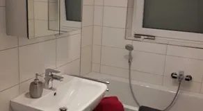 Freundliche Ferienwohnung mit großer Terasse - Image 4