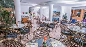 Ideal Praia Hotel - Image 3