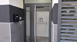 Medea Suites Apartamentos - Image 2