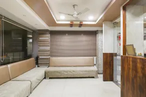 OYO Hotel Krishna - Image 3