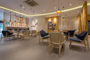 Hanting Hotel Tianjin Huayuan - Image 5