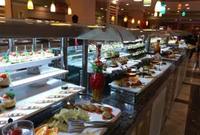Orange County Deluxe Hotel - Image 4
