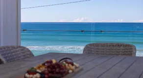 Seabreeze on the Beach - Image 5