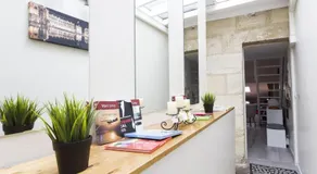 Spacious 2-Bedroom Family Duplex with Free Parking and Netflix - Image 2