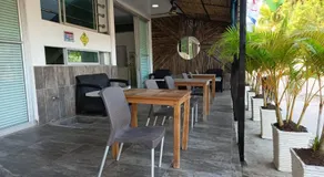 Sky view hotel tolu - Image 4