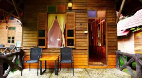 Art's Riverview Lodge - Image 5