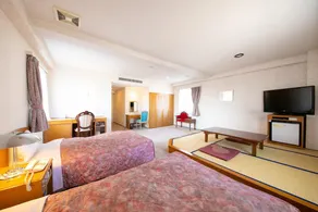 Main Hotel - Image 2