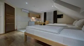 Tihe Noci Motel - Image 2