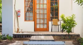Queen Manor Boutique Guest House - Image 3