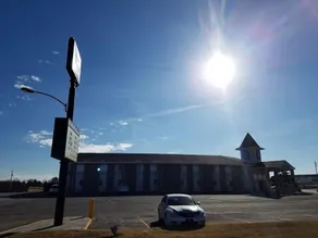 Super 8 - Guymon - Image 3