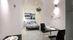 Alexandra exclusive apartment - Image 3