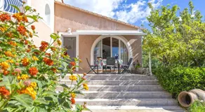 Appartement de vacances avec terrasse, barbecue et piscine | Vue montagne - Image 4