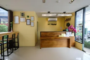 H Hotel Phrasing - Image 5